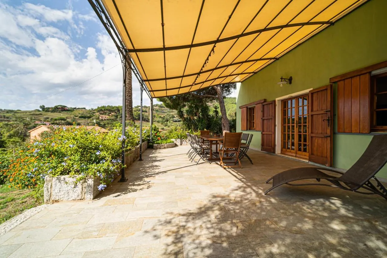 Villa Medina Porto Azzurro