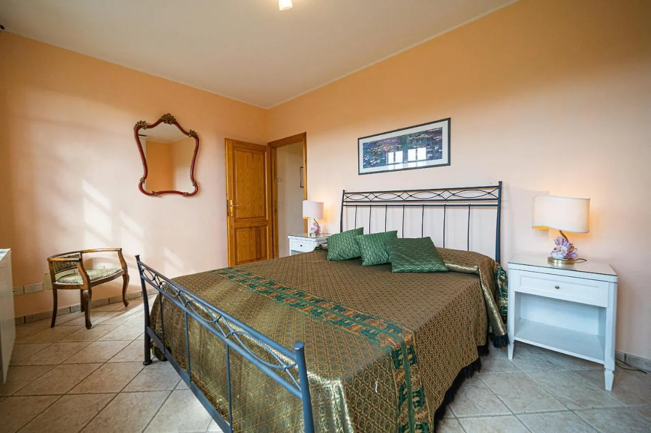 Villa Medina Porto Azzurro Italien