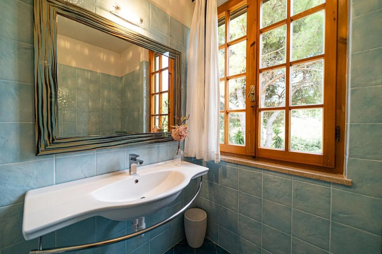 Villa Medina Porto Azzurro