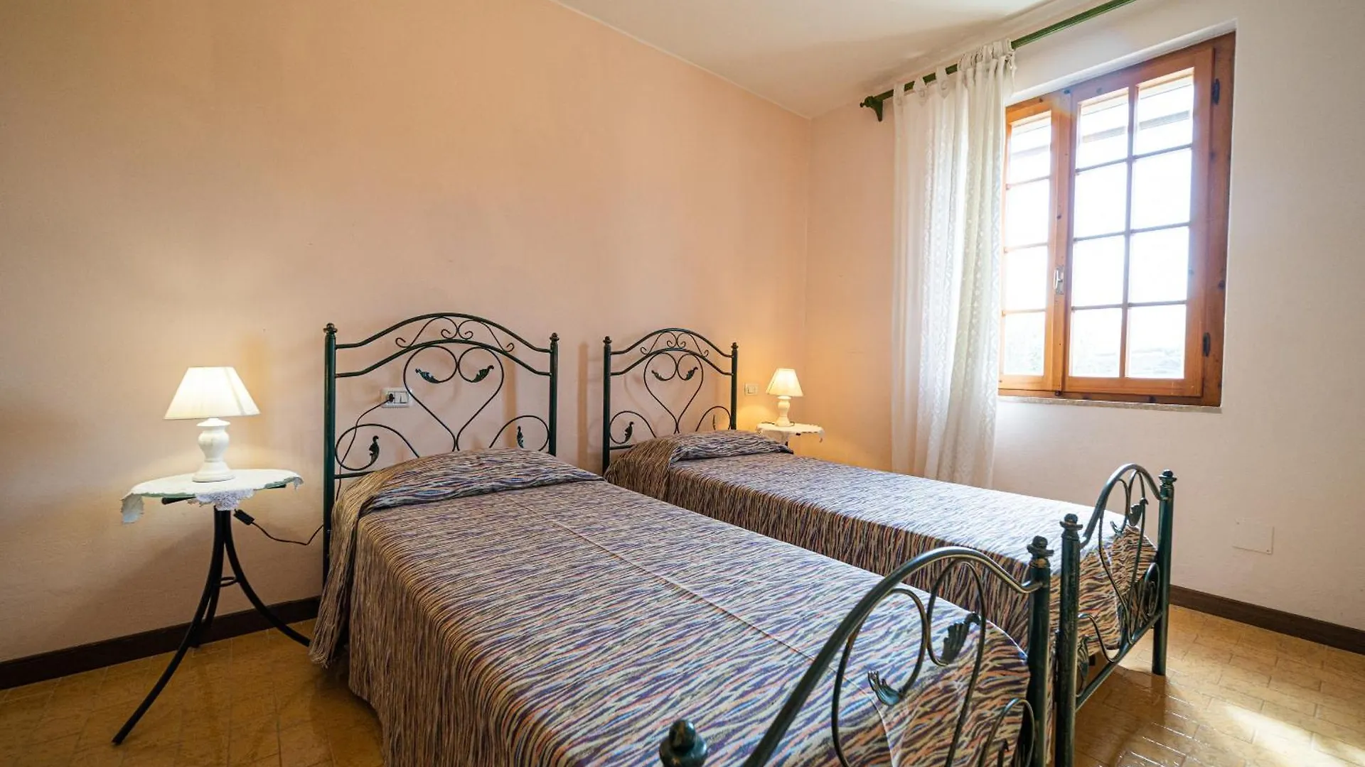 Villa Medina Porto Azzurro
